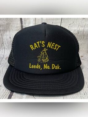 Vintage Rat’s Nest Leeds North Dakota Snapback Trucker Hat